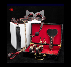 8 Piece Leather Bondage Set